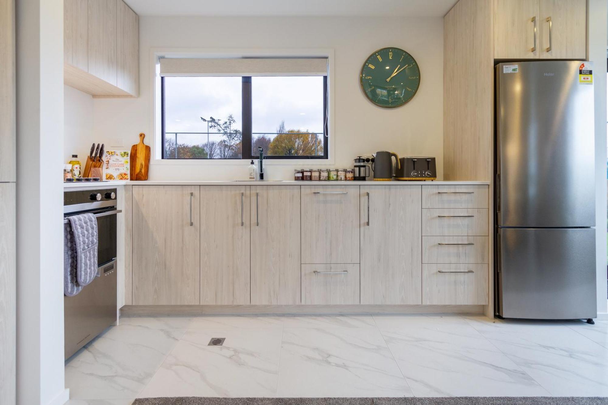Serene Living 2 Bed With Carpark Christchurch Exterior foto